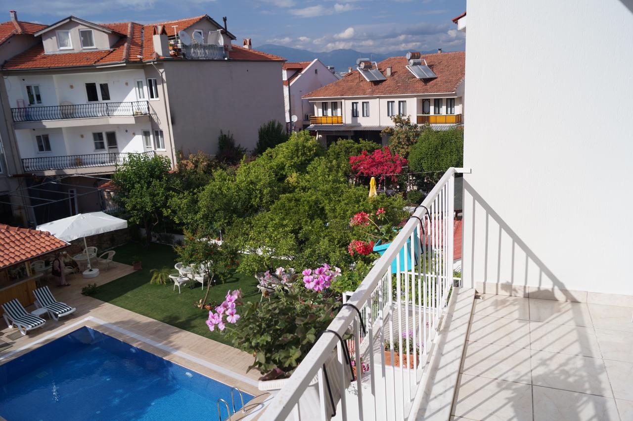 Grandma's Garden Aparthotel Dalyan Exteriör bild